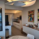 Frontaal Gelijkvloers Seaview 80m² 2 Slp Ostende