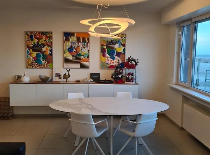 Apartamento Frontaal Gelijkvloers Seaview 80m² 2 Slp Ostend