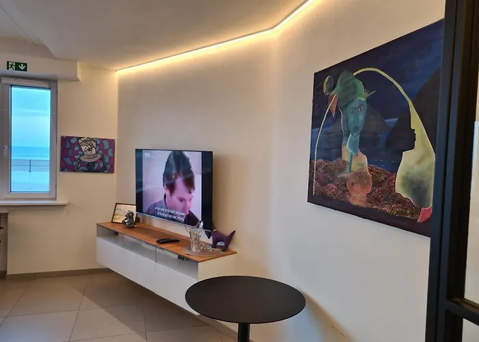 Frontaal Gelijkvloers Seaview 80m² 2 Slp Apartamento Ostend