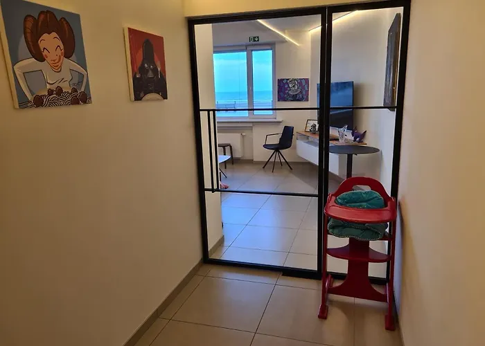 Frontaal Gelijkvloers Seaview 80m² 2 Slp Apartment *